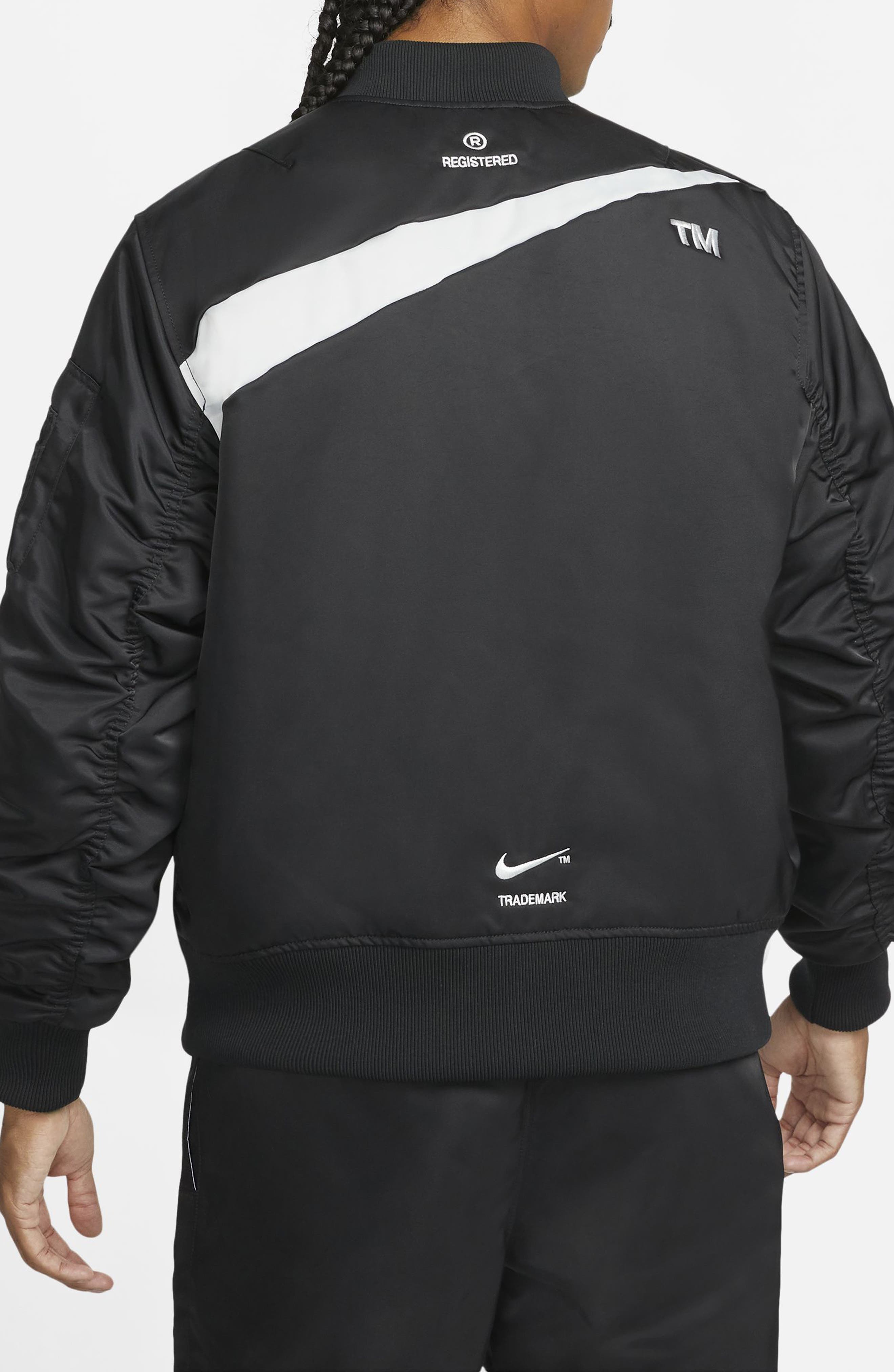 Nike Sportswear Swoosh Therma-FIT 