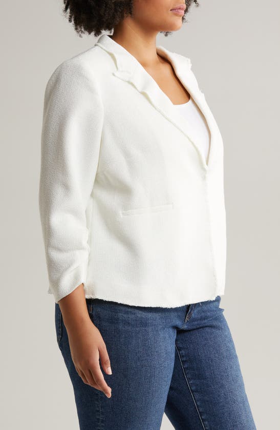 Halogen Raw Hem Crop Blazer In New Ivory