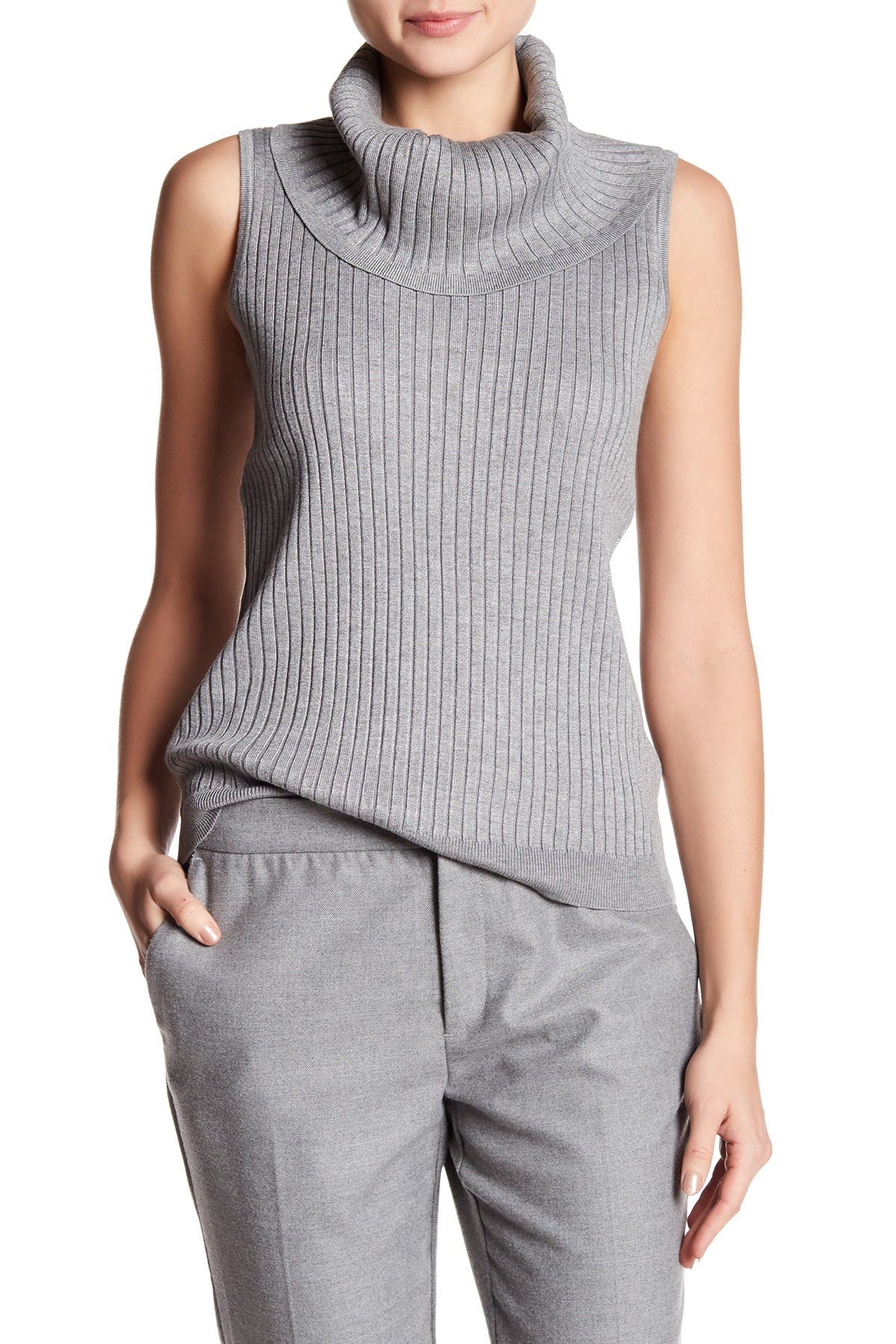 cable and gauge sleeveless turtleneck