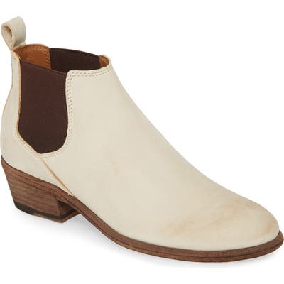 Frye Carson Chelsea Boot, Ivory