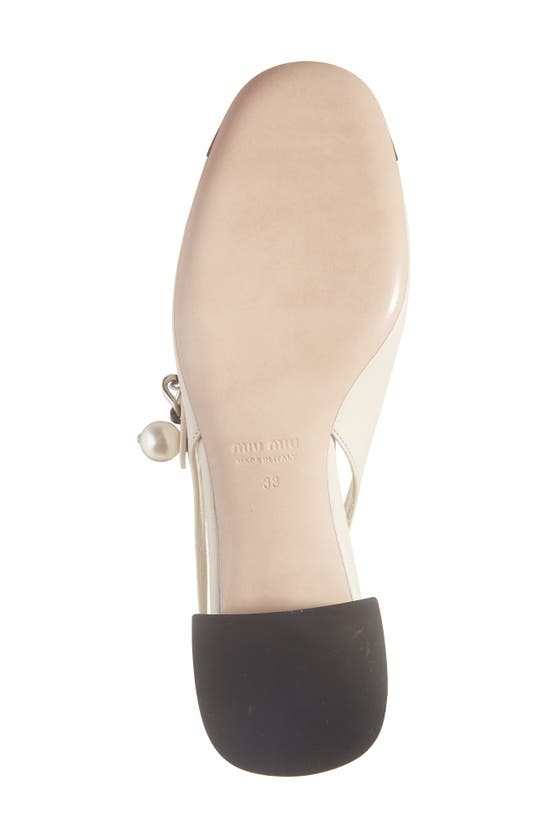 Miu Miu Embellished Leather Slingback Pumps In Avorio/ Nero