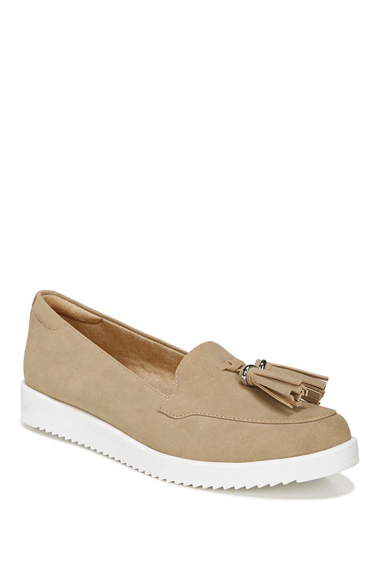 nordstrom rack naturalizer shoes