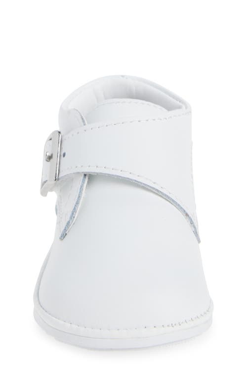 L'amour Finch Crib Shoe In White