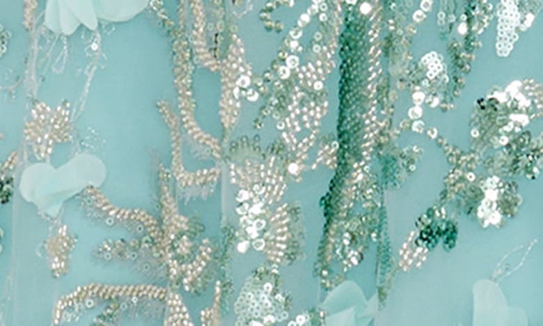 DRESS THE POPULATION DRESS THE POPULATION SIDNEY BEADED FLORAL APPLIQUÉ GOWN