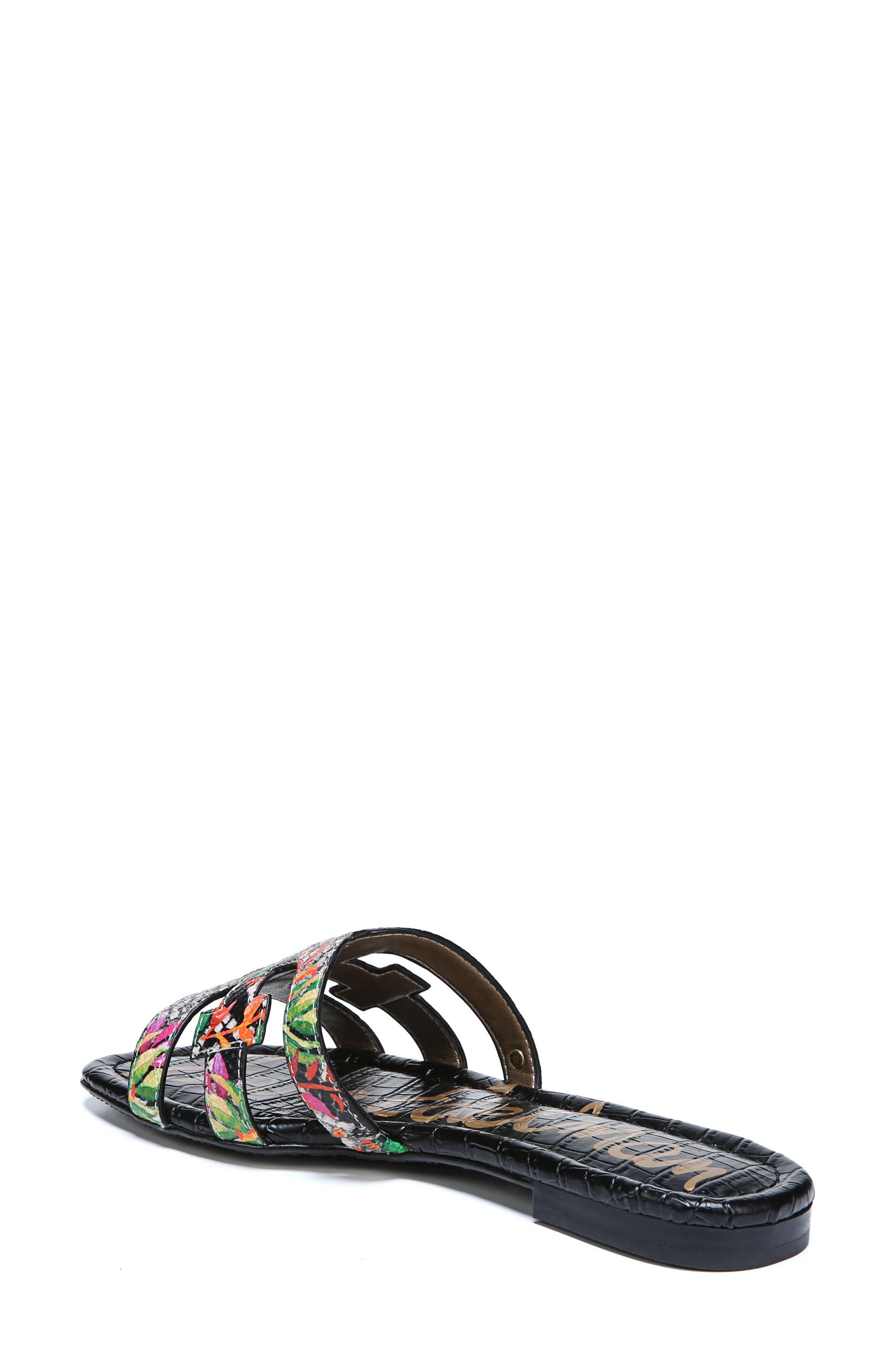 bay cutout slide sandal