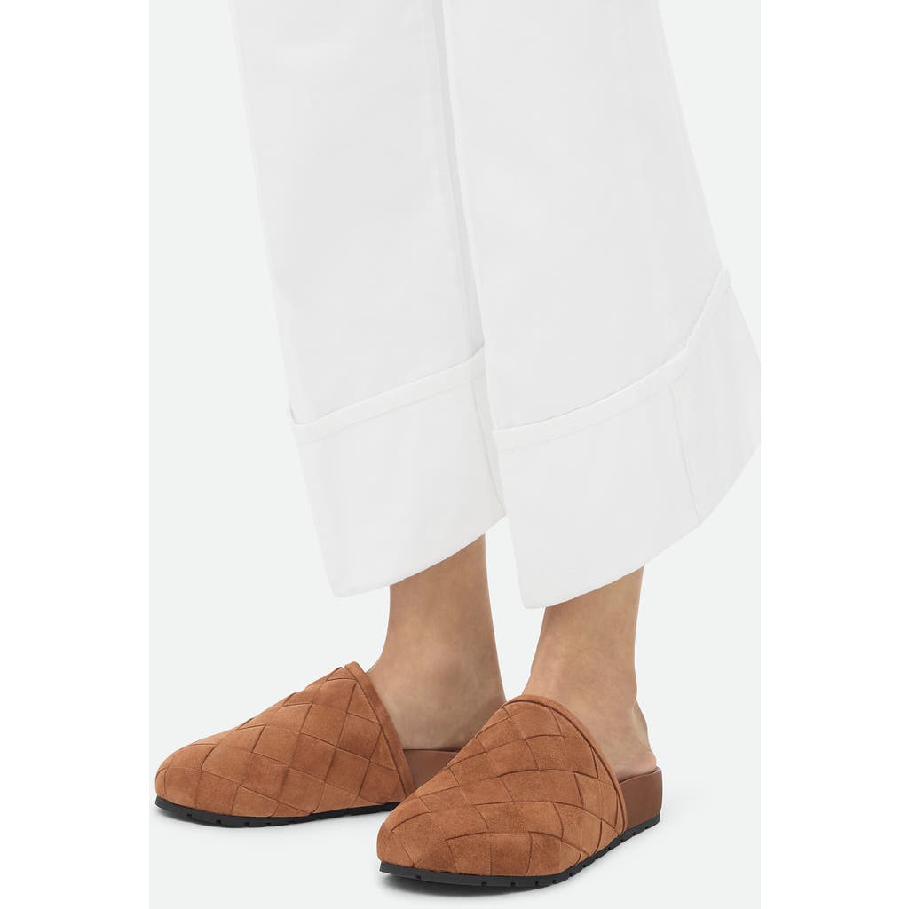 Bottega Veneta Reggie Intrecciato Suede Clogs In Caramel