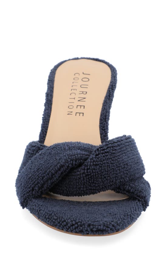 Journee Collection Mannon Pump In Blue