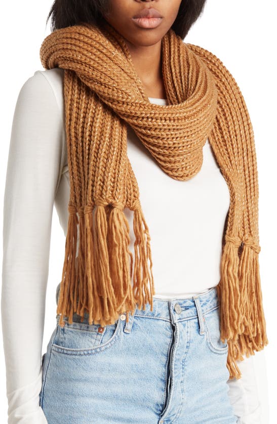 Melrose And Market Metallic Chunky Knit Scarf In Camel