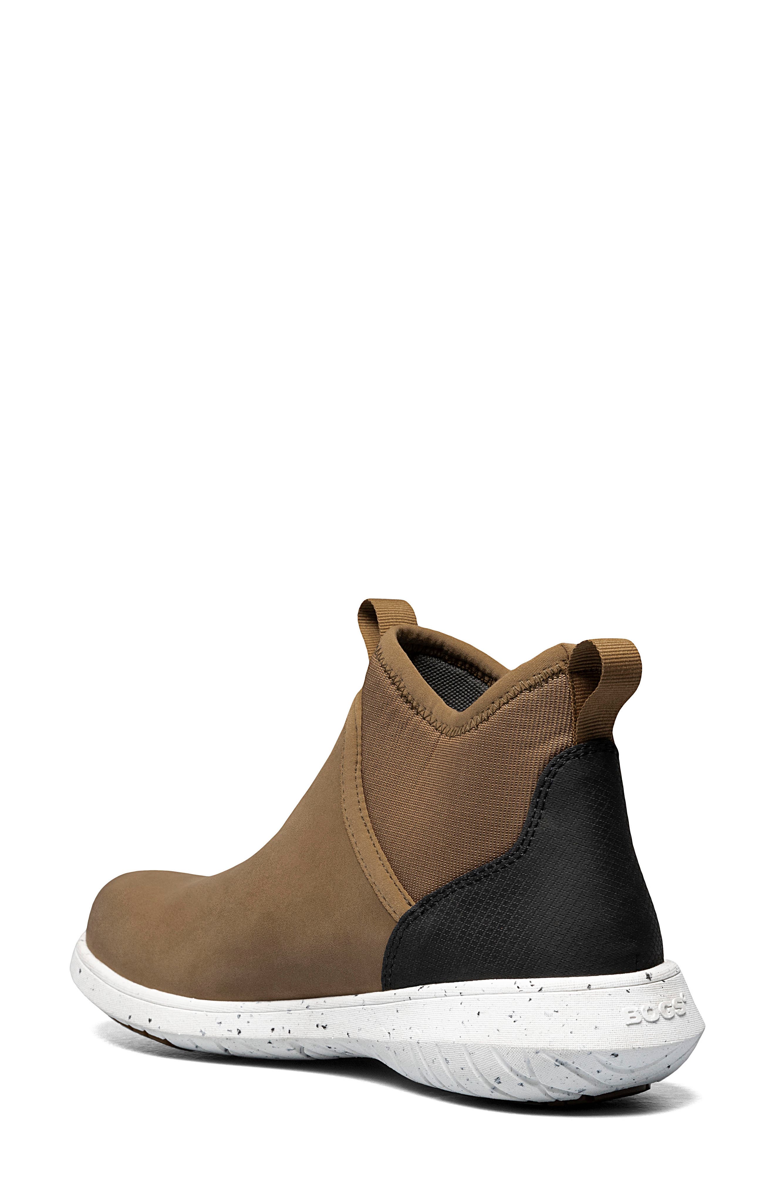 bogs freedom chelsea boots