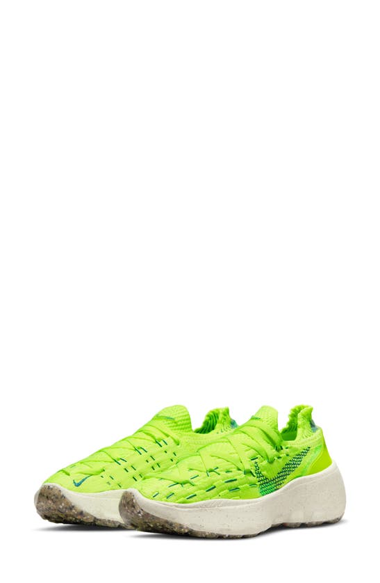 Nike Space Hippie 04 Sneaker In Light Lemon Twist/ Teal/ Volt
