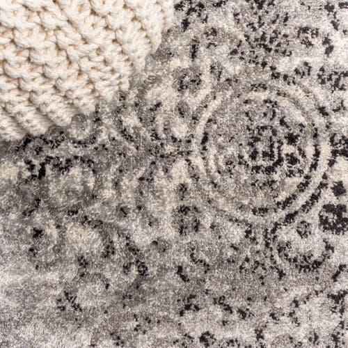 Jonathan Y Minori Filigree Medallion Area Rug In Dark Gray/cream