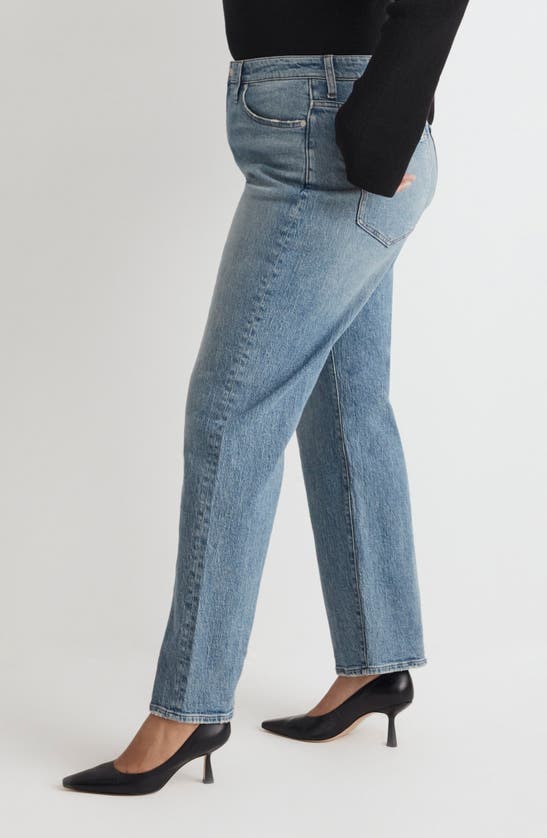 Shop Madewell The '90s Crease Edition Straight Jeans In Rondell Wash