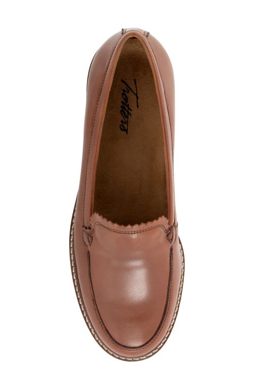 Trotters Fayth Loafer In Cognac/lug