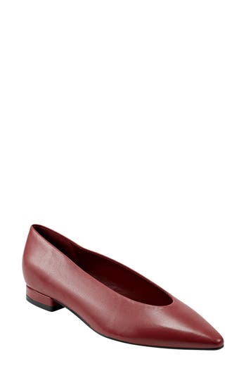Marc Fisher Ltd Gunner Pointed Toe Flat In Dark Red 600