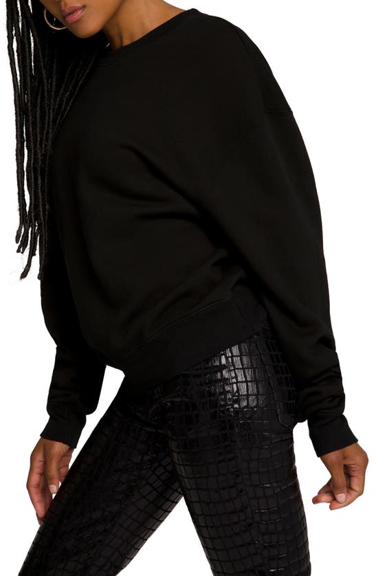 Shop Good American Boyfriend Sweatshirt In Black001