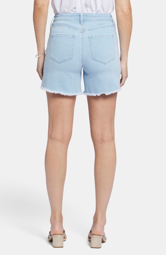 Nydj Womens Medium Wash High-rise Cutoff Shorts In Santorini
