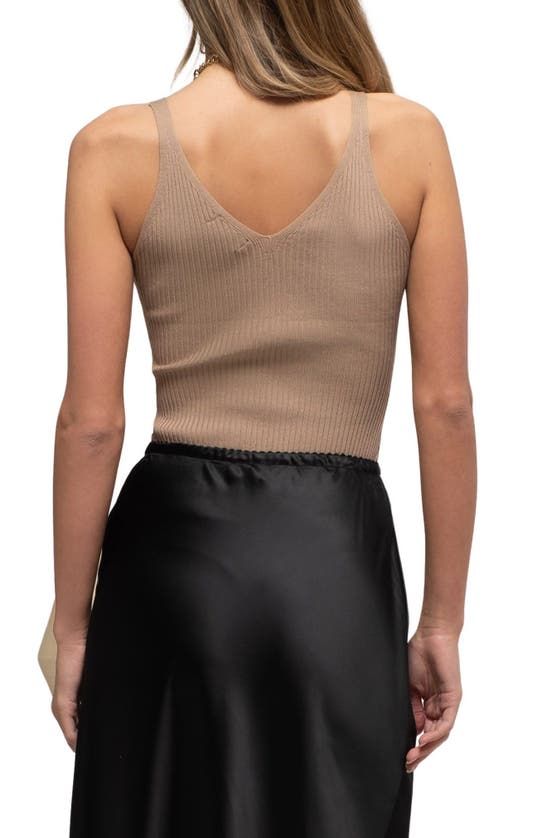 BLU PEPPER BLU PEPPER V-NECK RIBBED CROP TANK