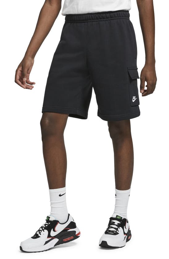 Nike Nsw Club Cargo Shorts In Black/ White
