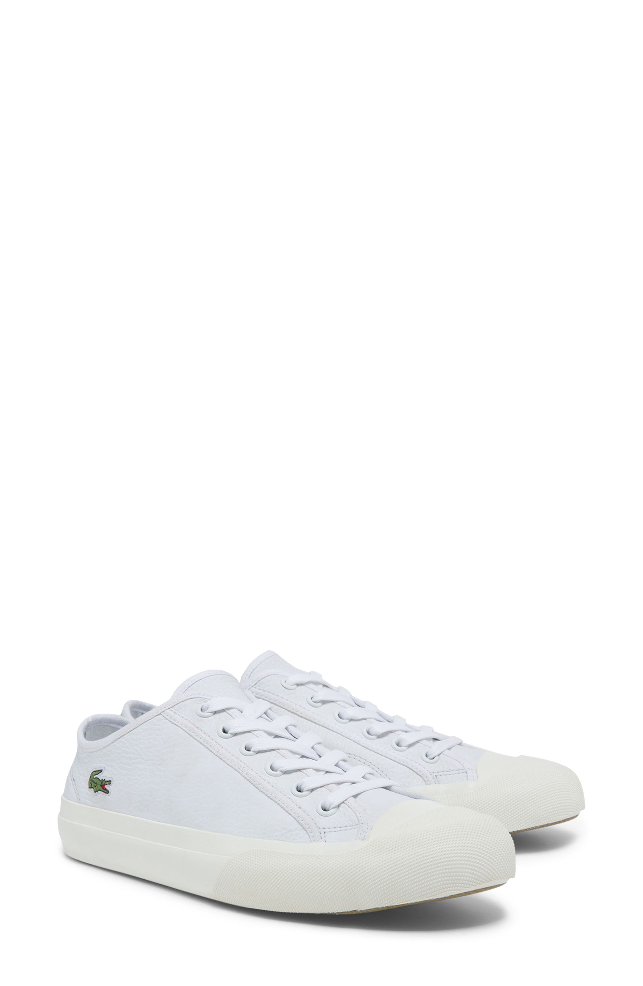 lacoste carnaby trainers