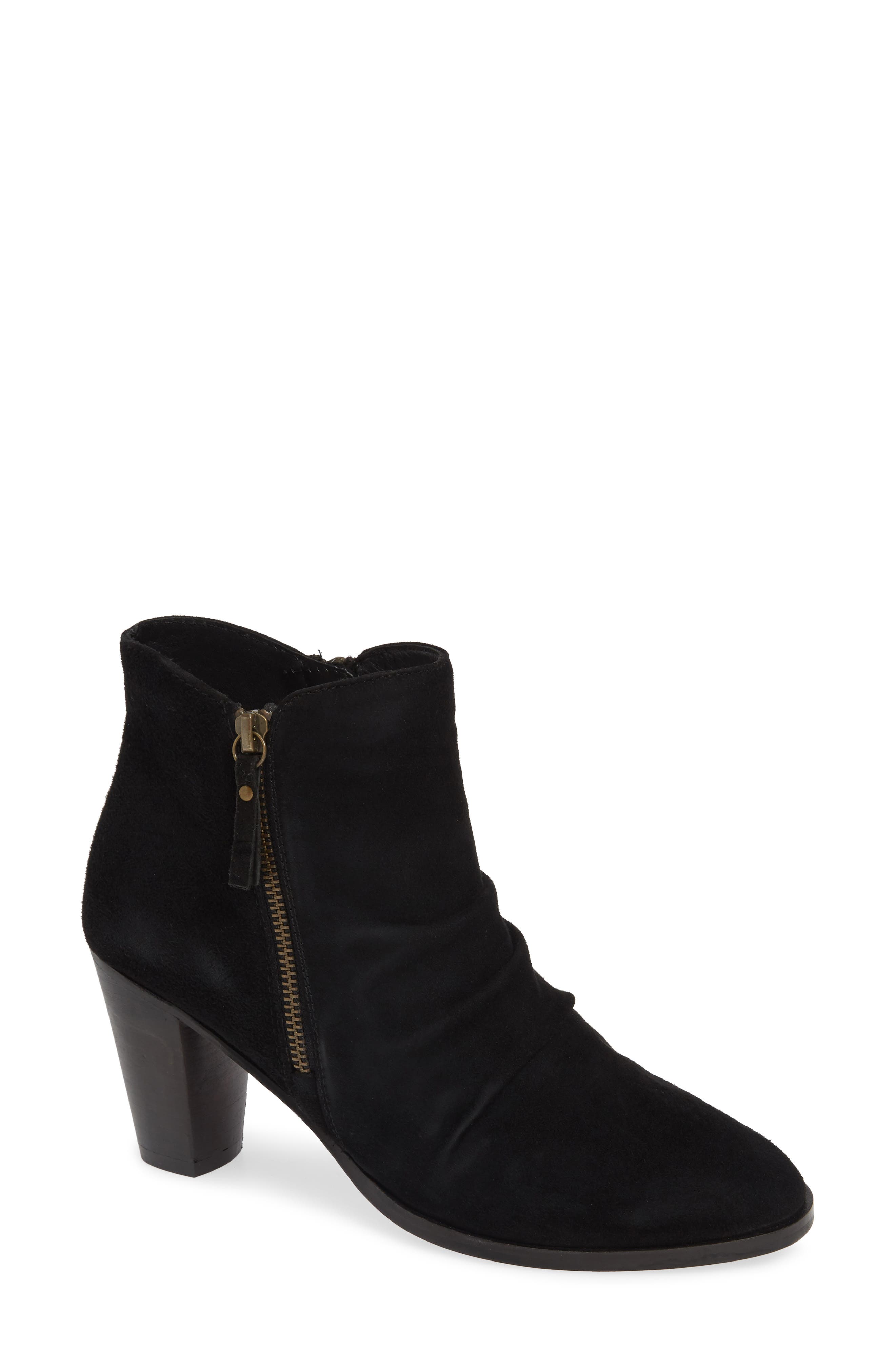 Mia Niki Bootie- Black