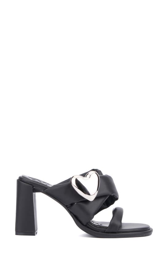 Olivia Miller Lovey Dovey Sandal In Black