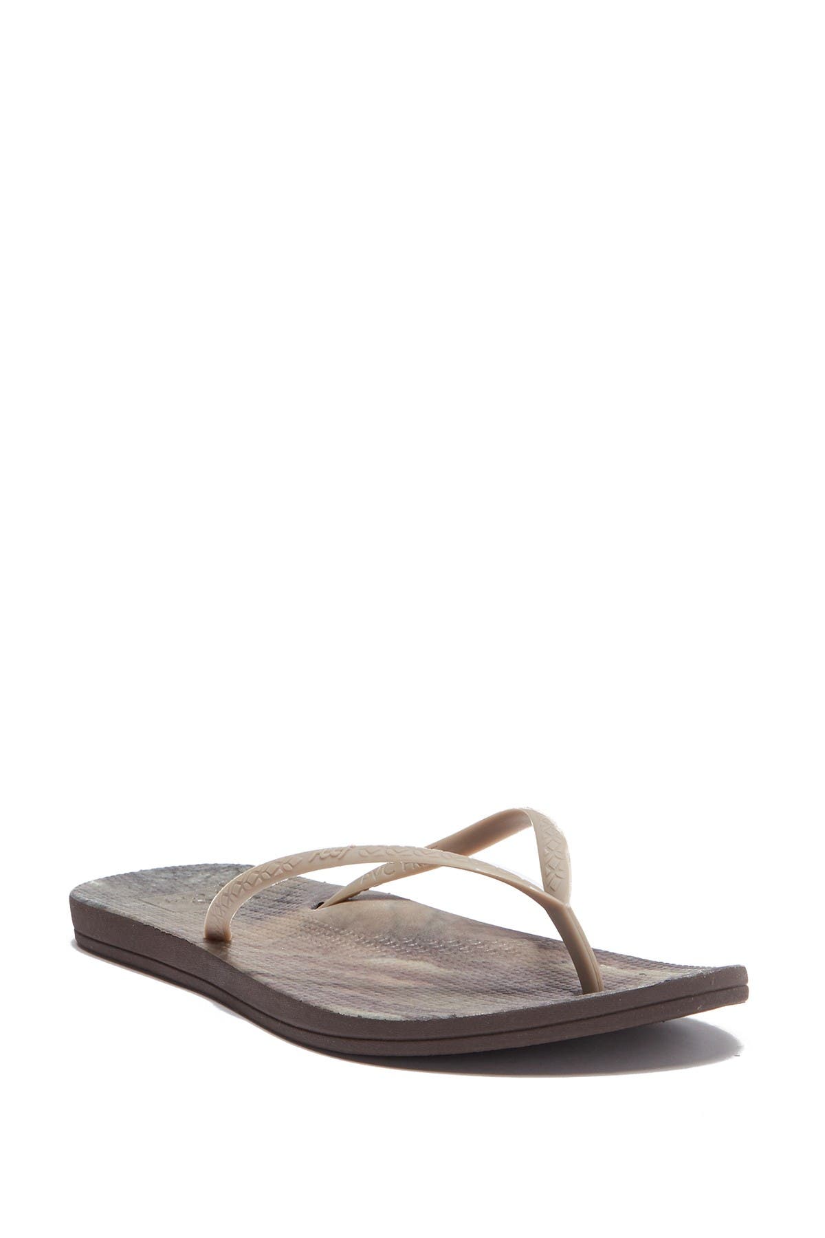 nordstrom rack reef sandals