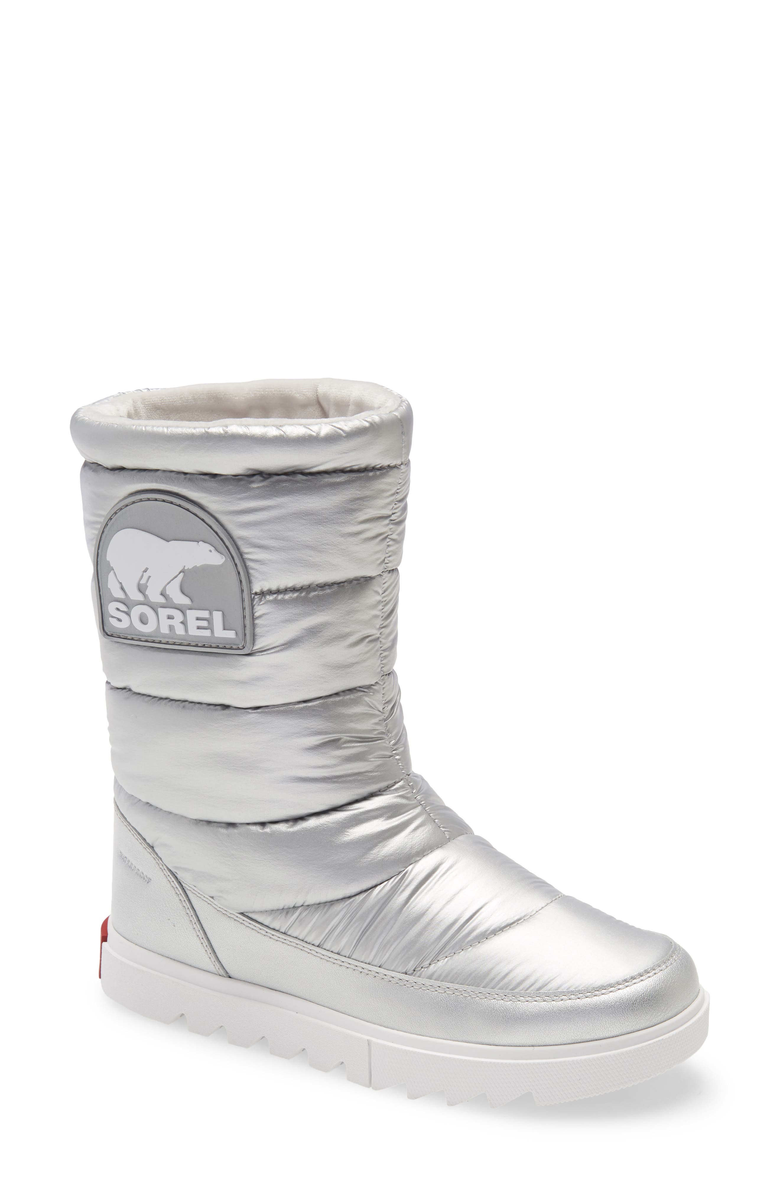 sorel silver boots