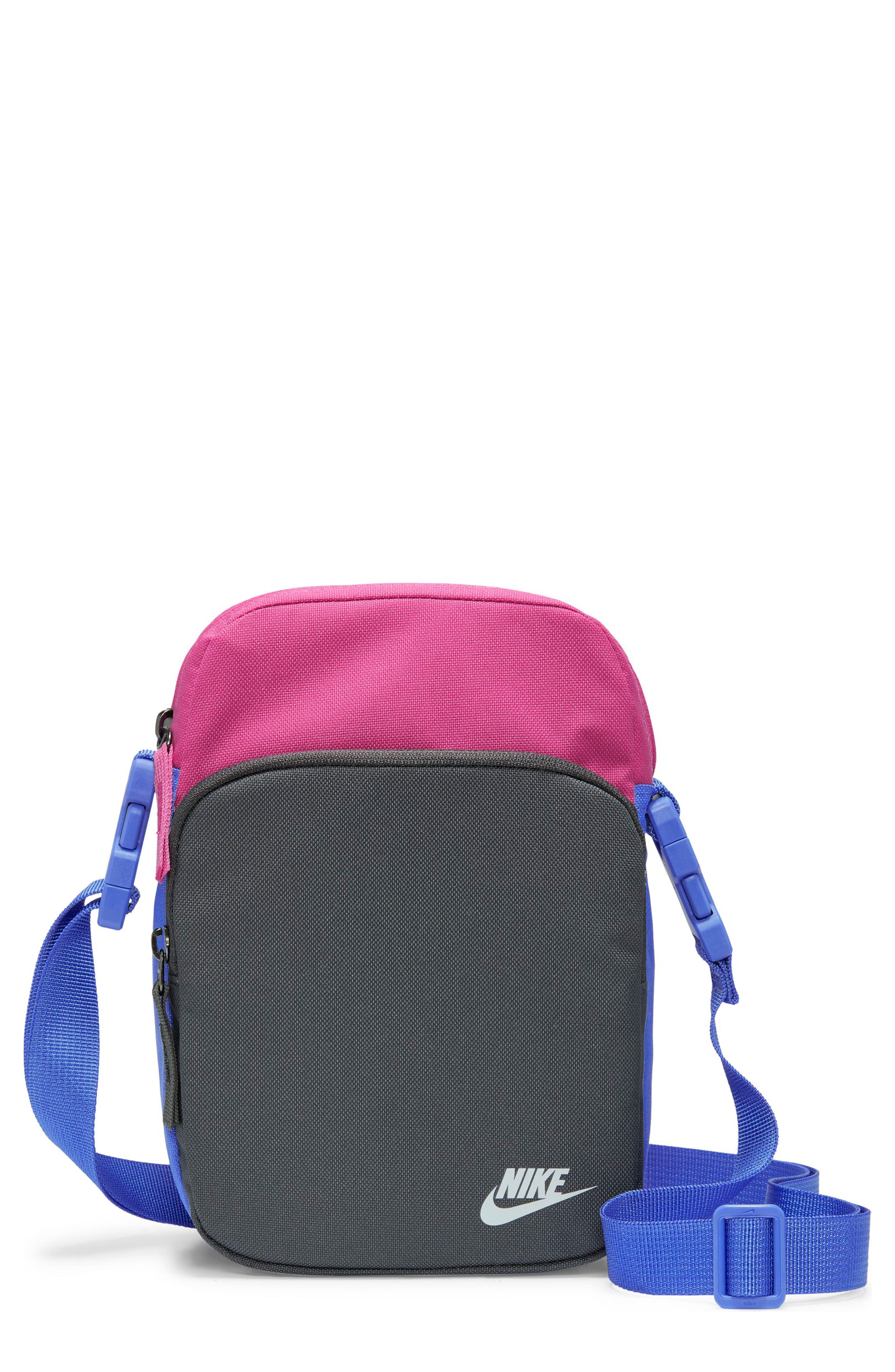 nike purse and wallet