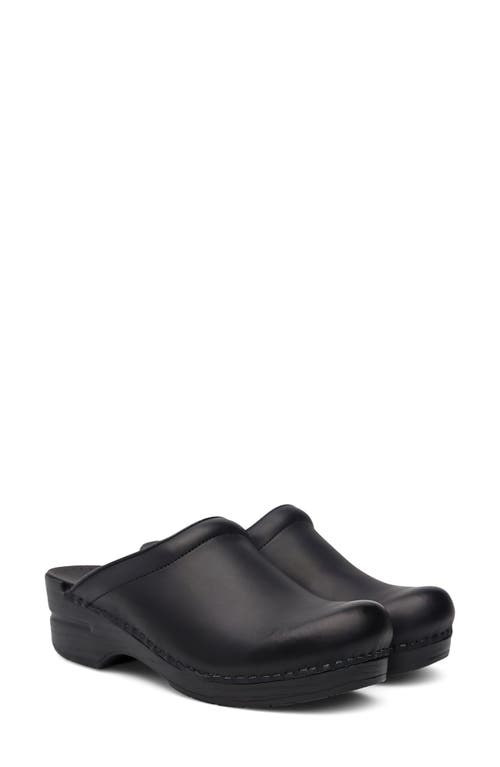 'Sonja' Oiled Leather Clog in Black Cabrio