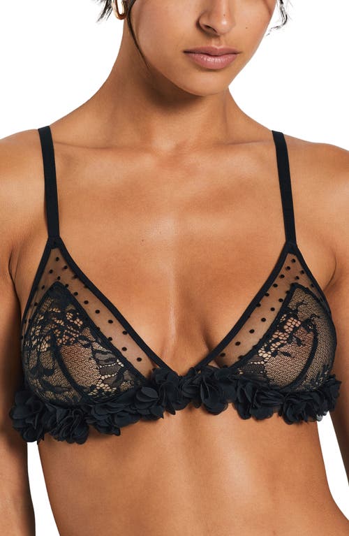 ETAM ETAM IMPERTINENTE TRIANGLE LACE BRALETTE 