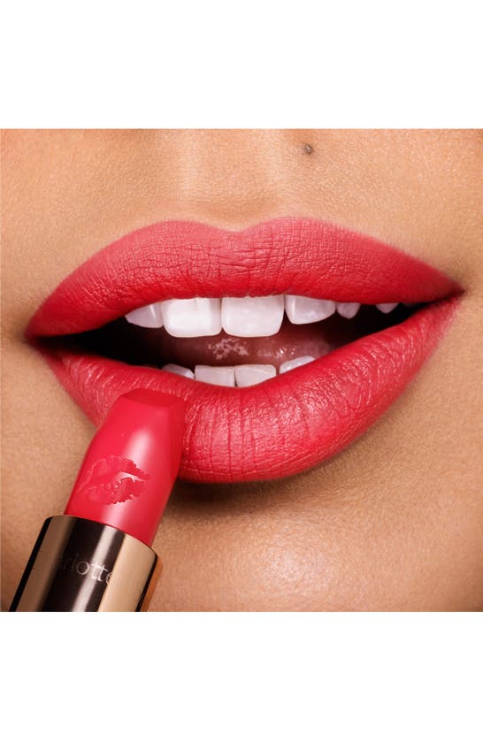 CHARLOTTE TILBURY CHARLOTTE TILBURY HOT LIPS LIPSTICK