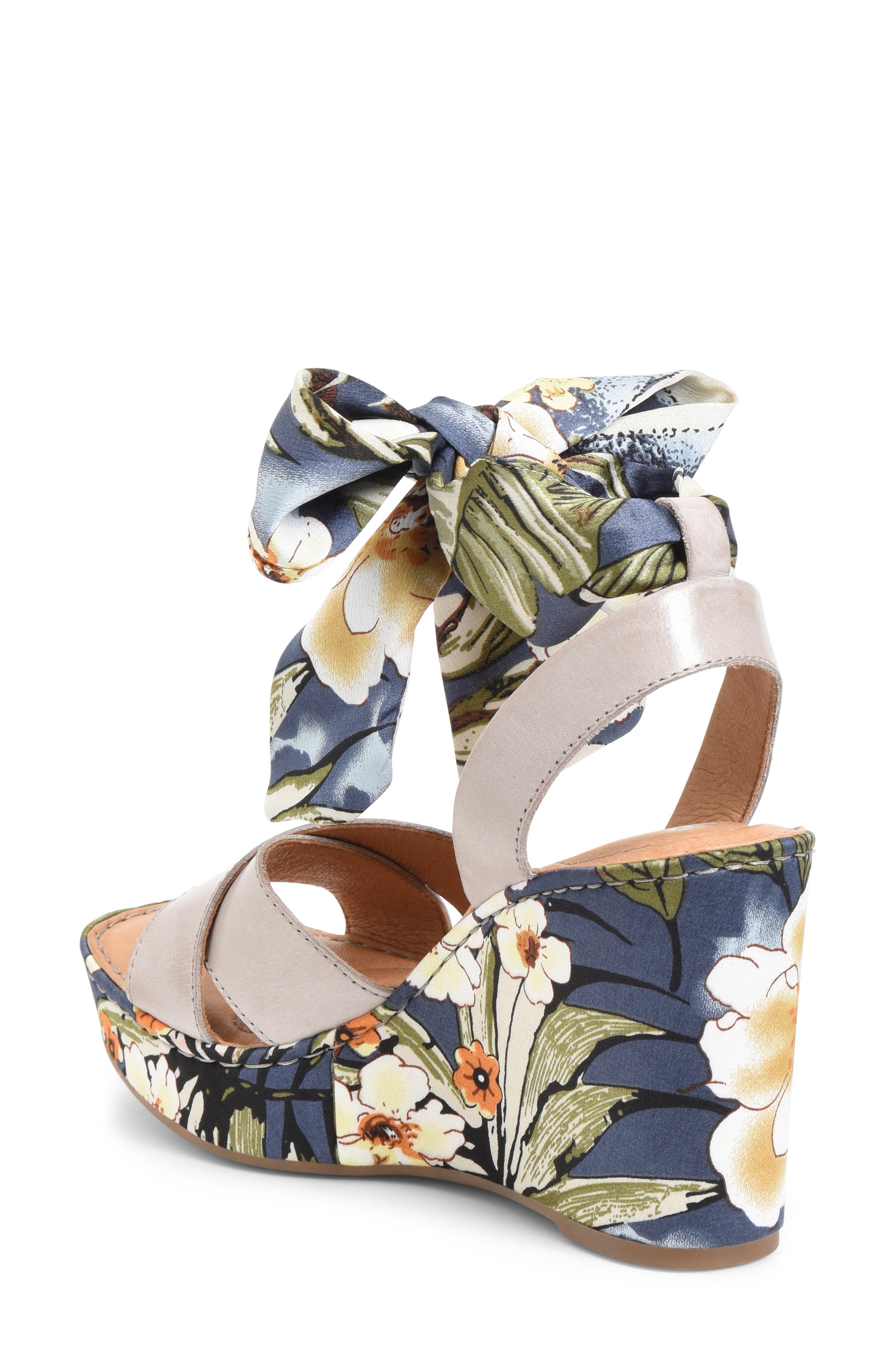 born salton wedge sandal