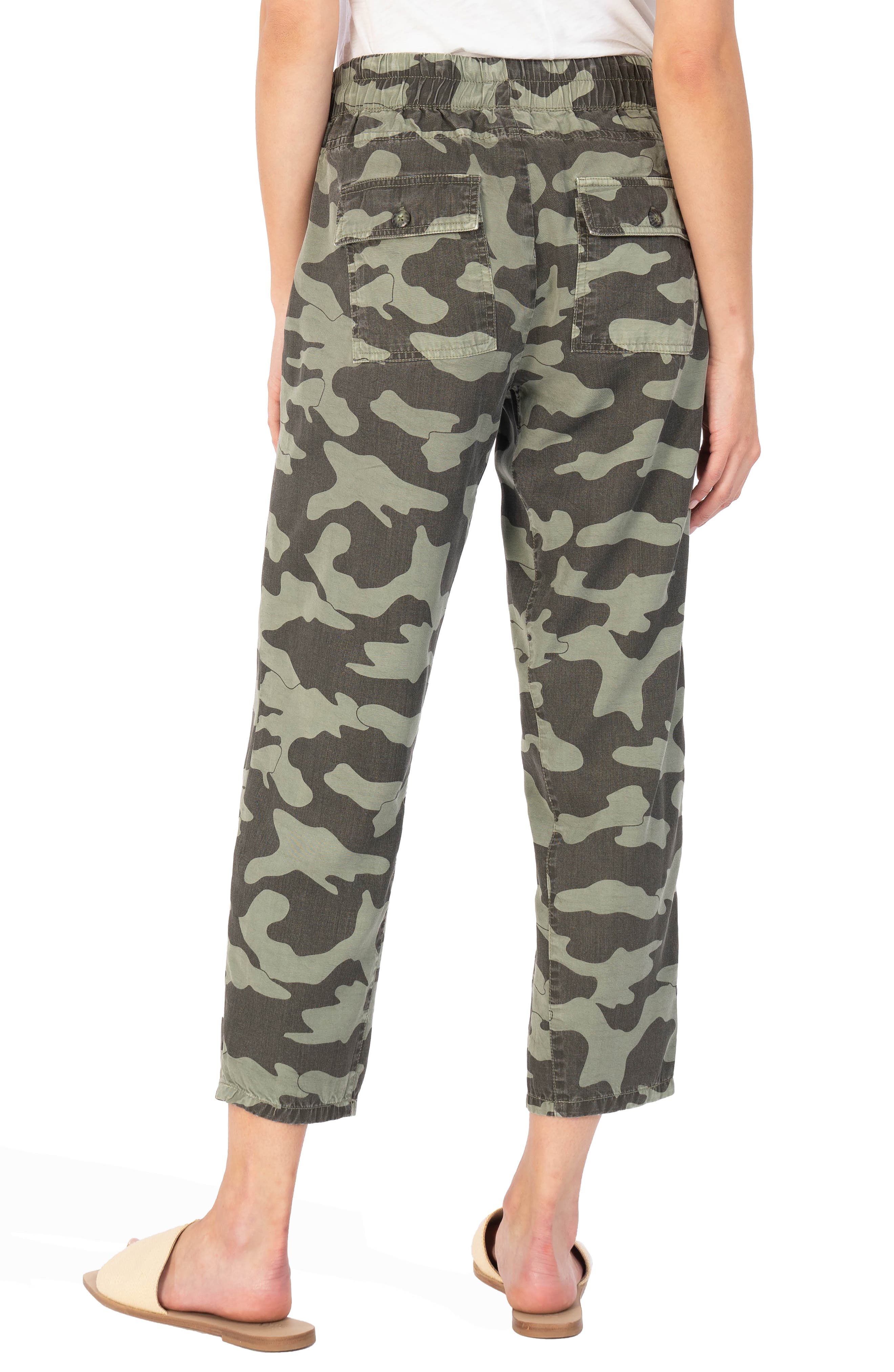 KUT from the Kloth Camo Print Pants 
