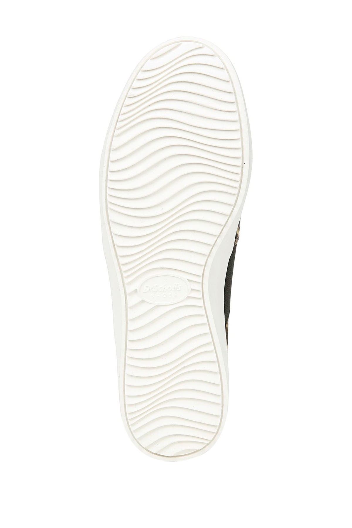 dr scholl's wander up leopard