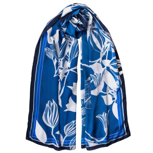 Elizabetta Cara In Blue