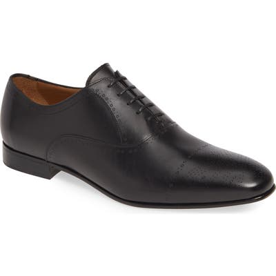 Boss Newport Medallion Toe Oxford- Black