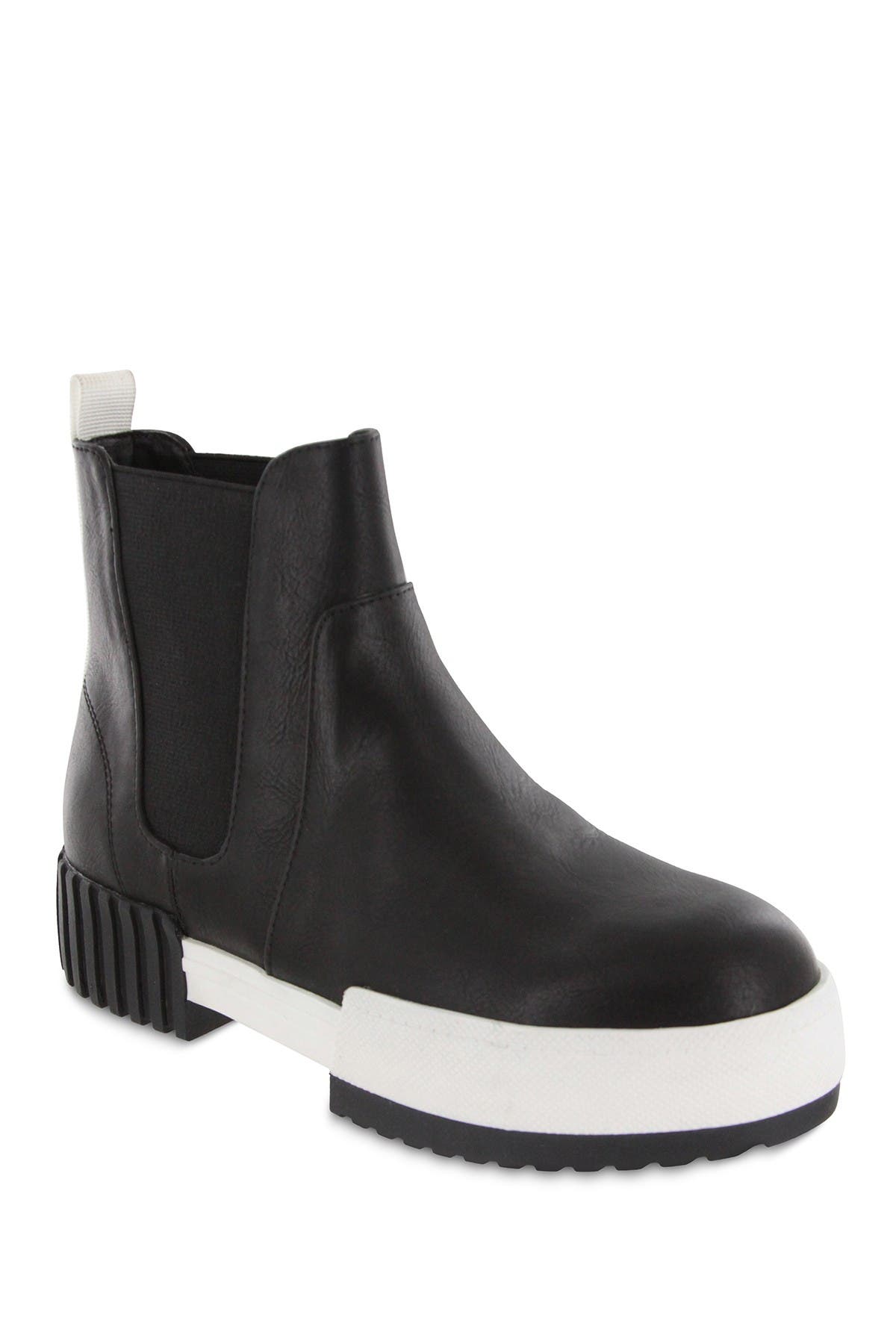 mia boots nordstrom