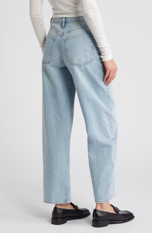 Frame Barrel Leg Jeans In Irwin