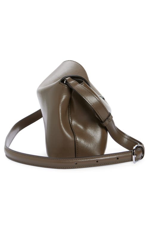 Totême T-lock Palmellata Leather Clutch In Ash