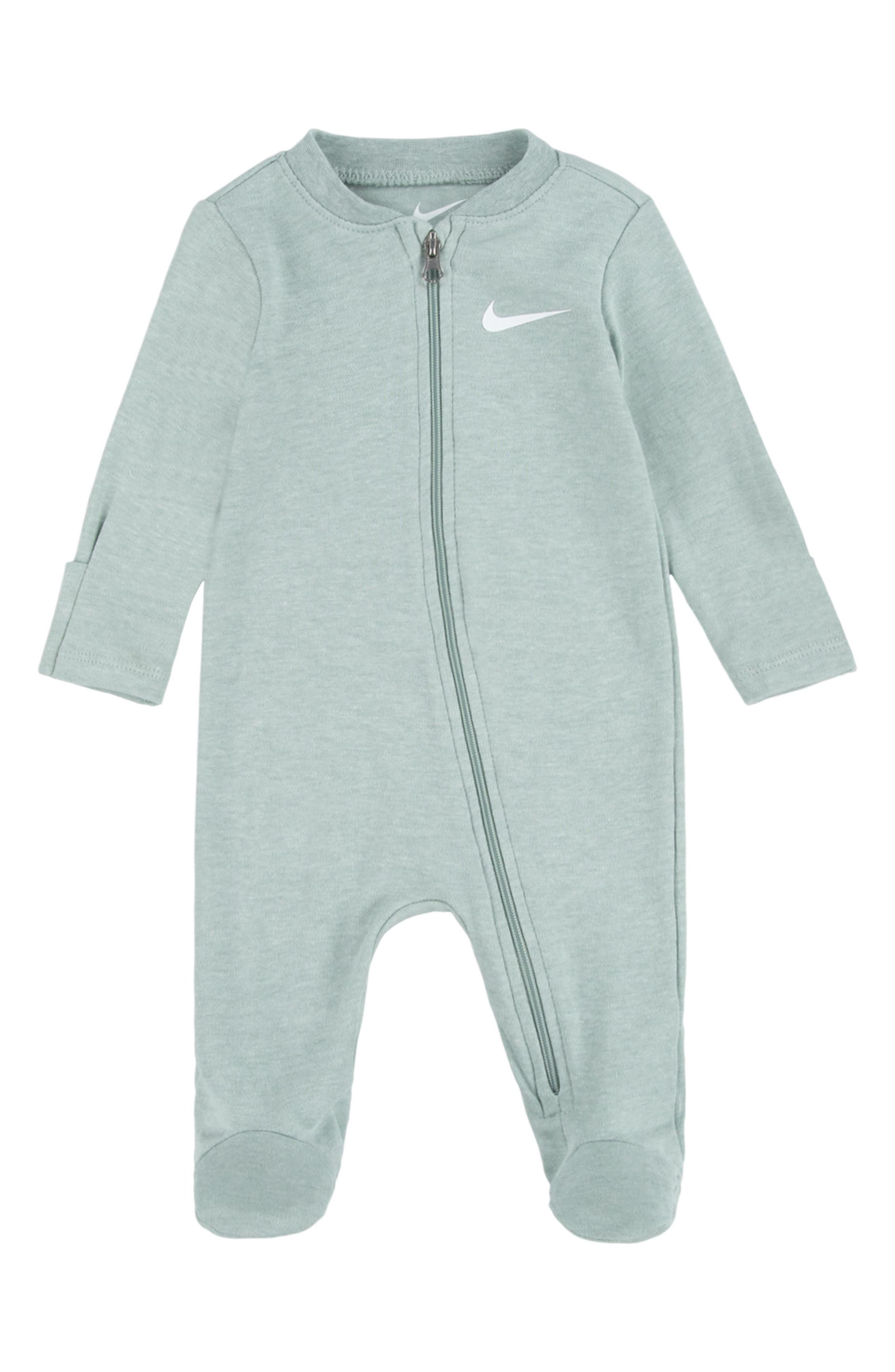 baby nike sweatsuit