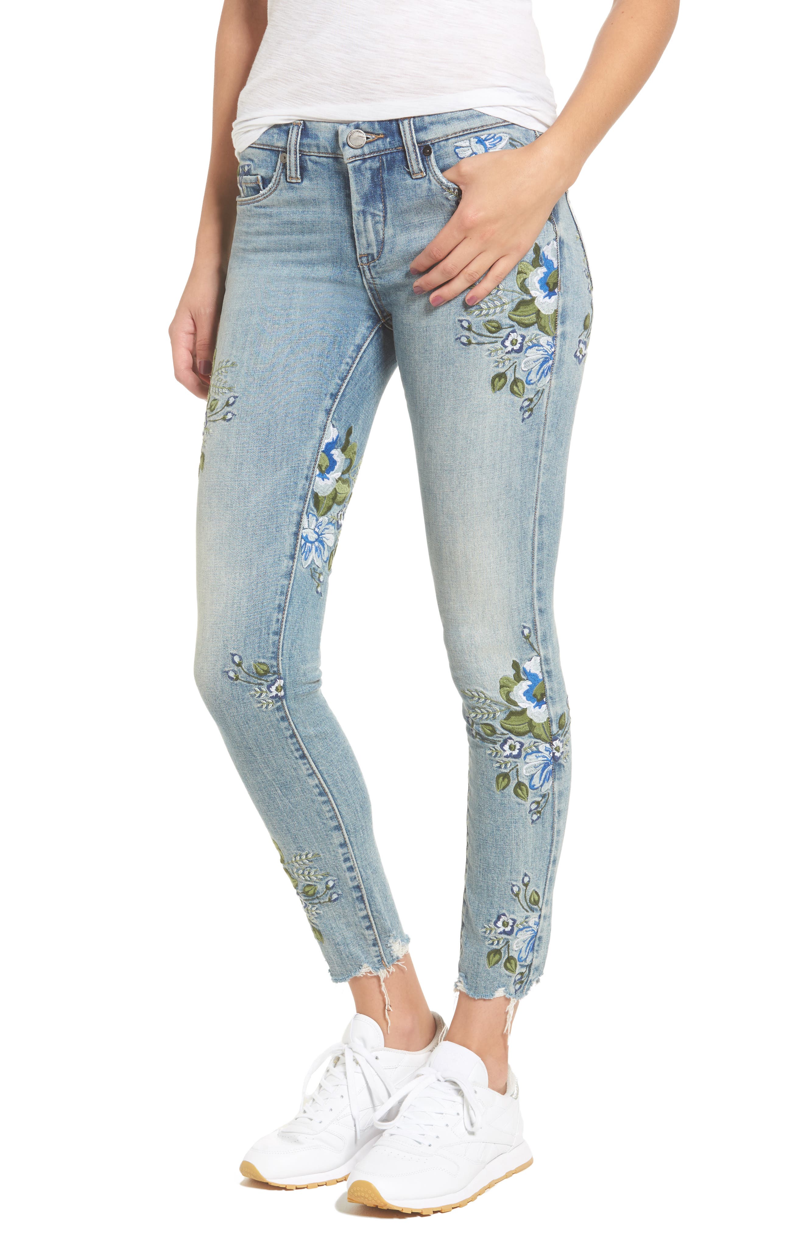 BLANKNYC Floral Embroidered Skinny Jeans (Back to Nature) Nordstrom