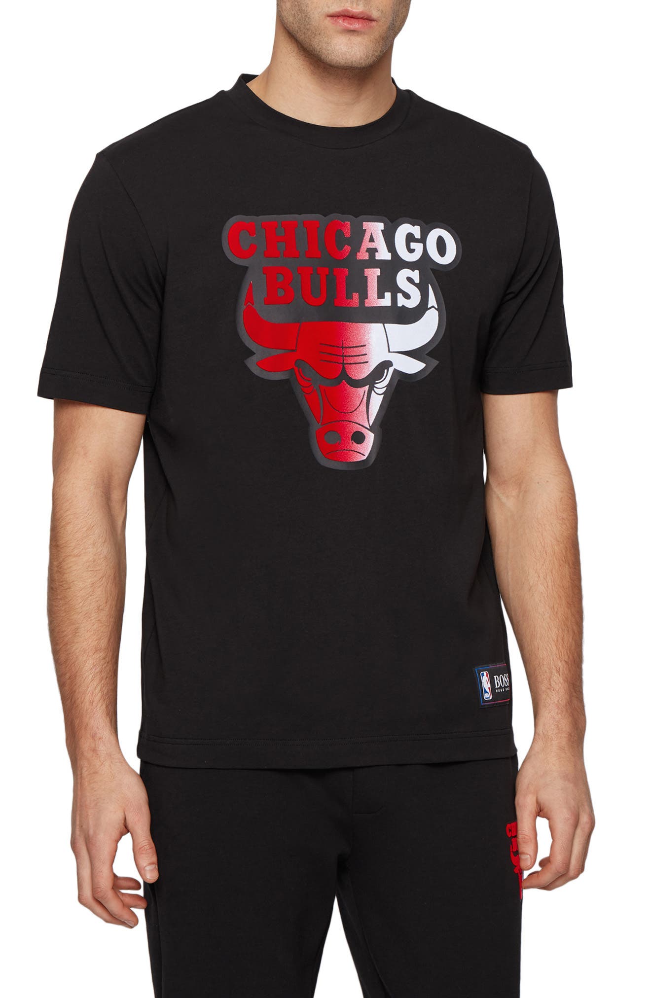 bulls graphic tee