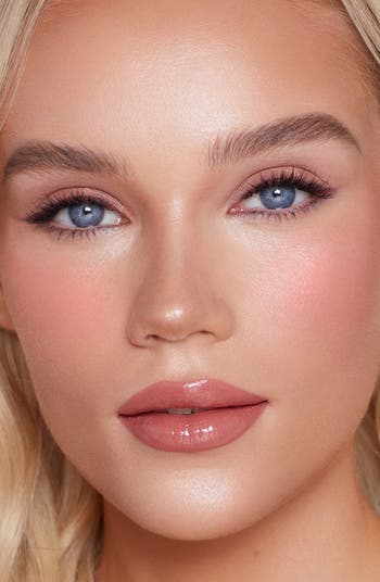 We Tried Charlotte Tilbury's Highly Anticipated Pillow Talk Blush Wand, See Photos
