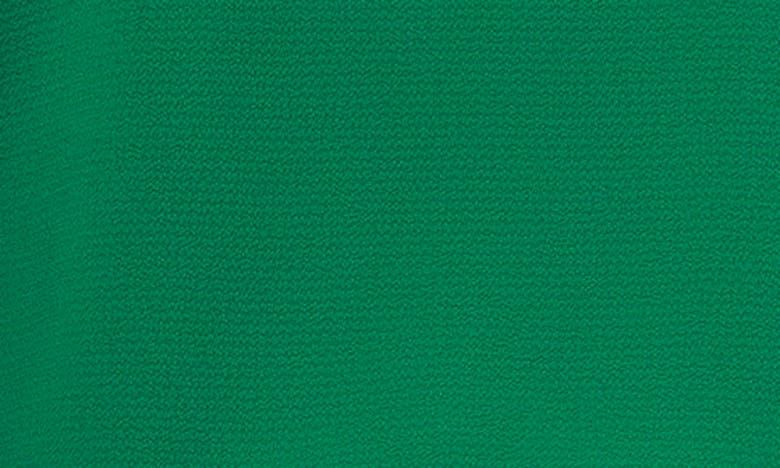 Cece Split Neck Blouse In Green