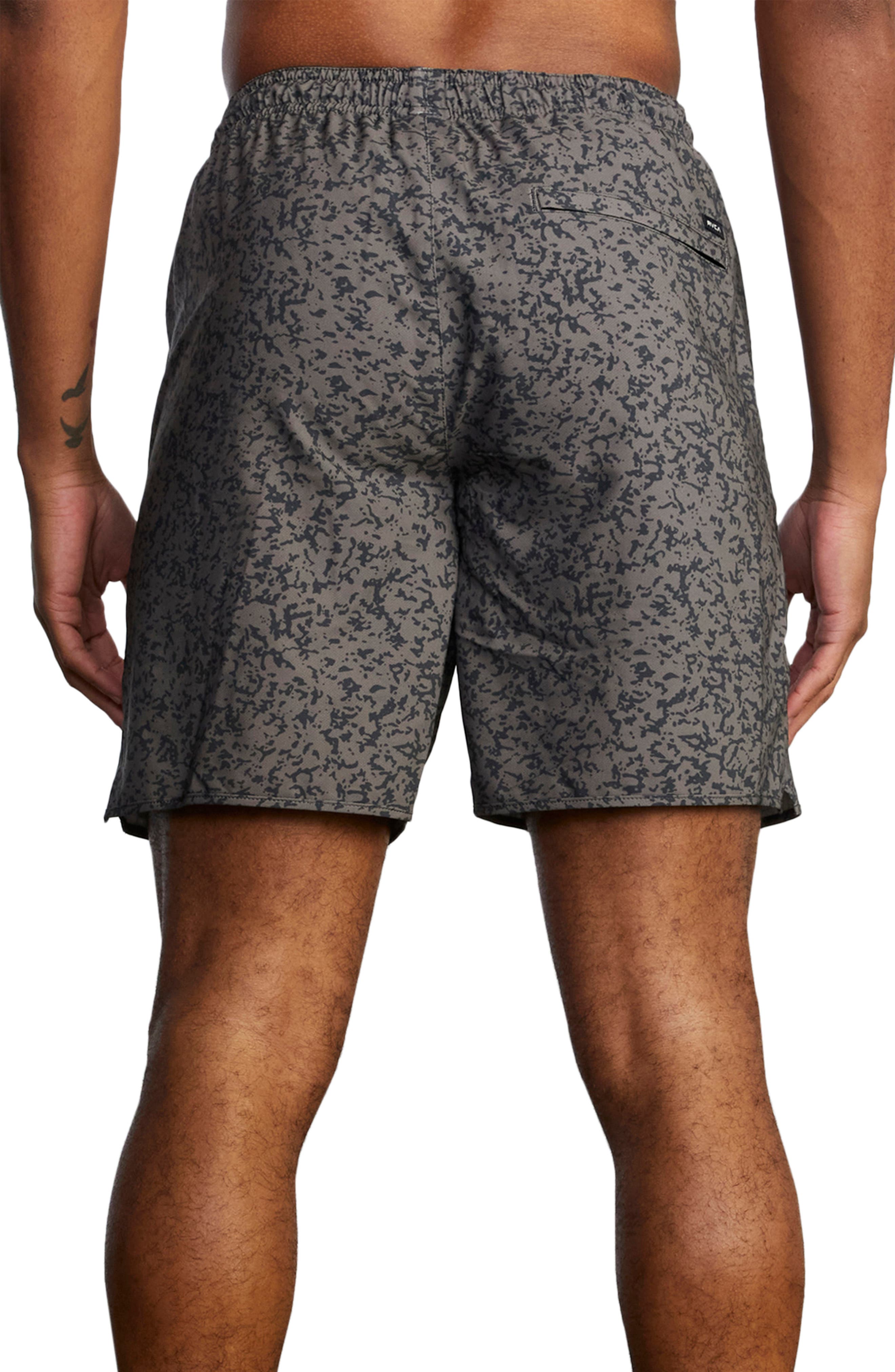 Men's Yogger Iv Performance Walk Shorts - Black Camo - Size M