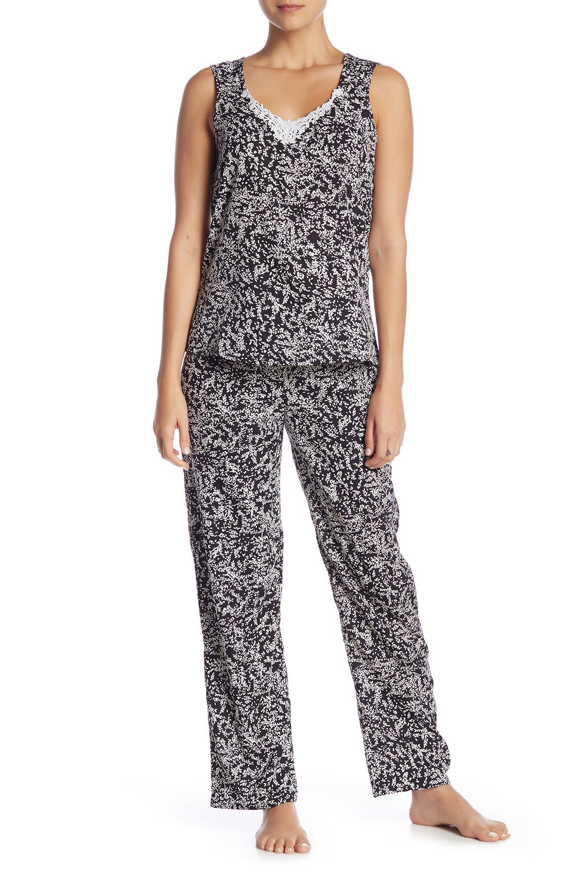 tahari nightwear