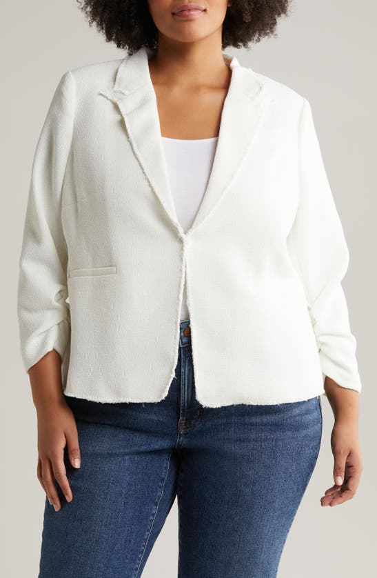 Halogen Raw Hem Crop Blazer In New Ivory