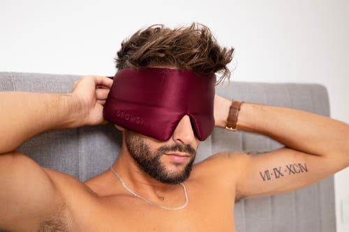 Drowsy Sleep Co . Silk Sleep Mask In La Vie En Rouge