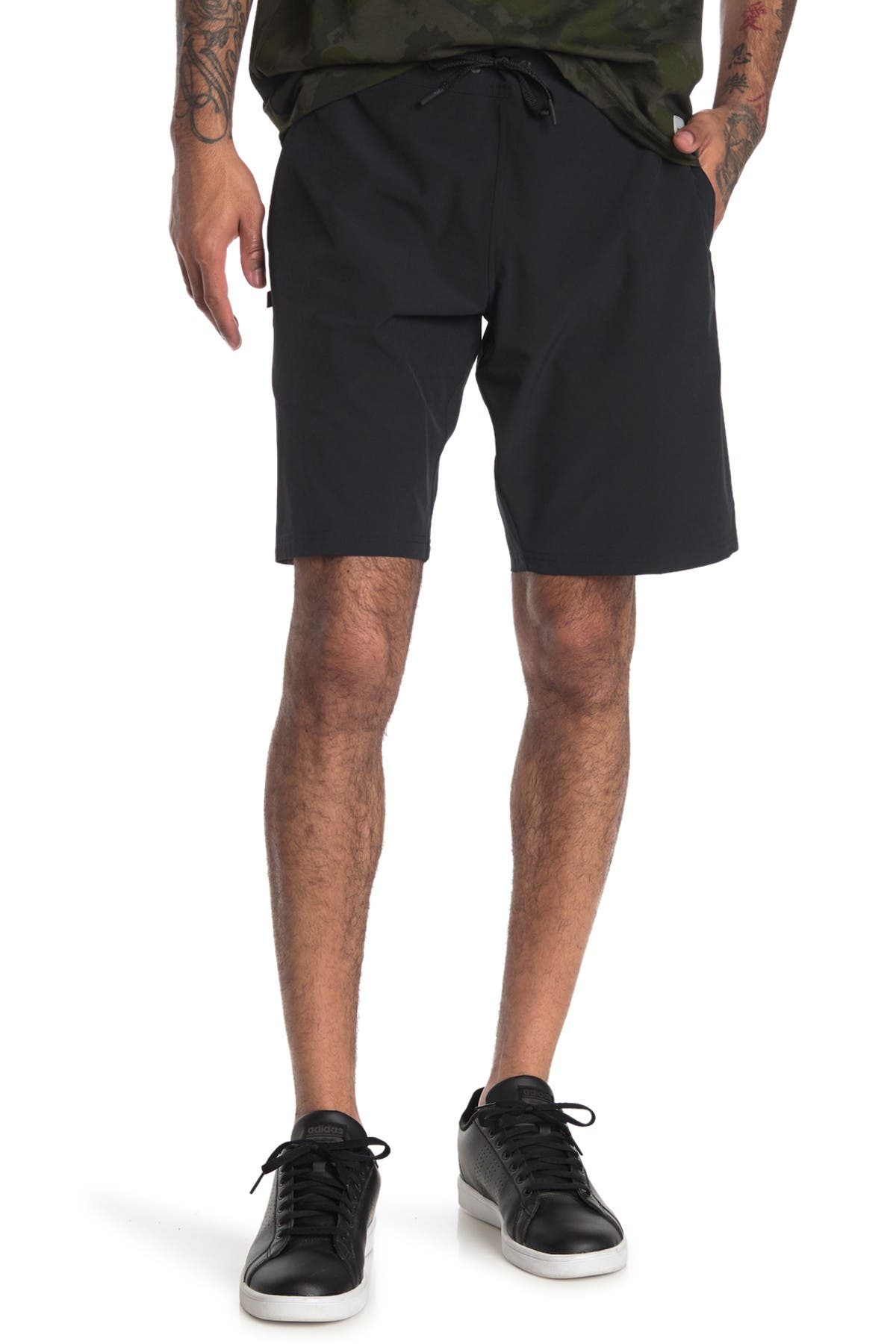Oakley | Icon Woven Shorts | Nordstrom Rack