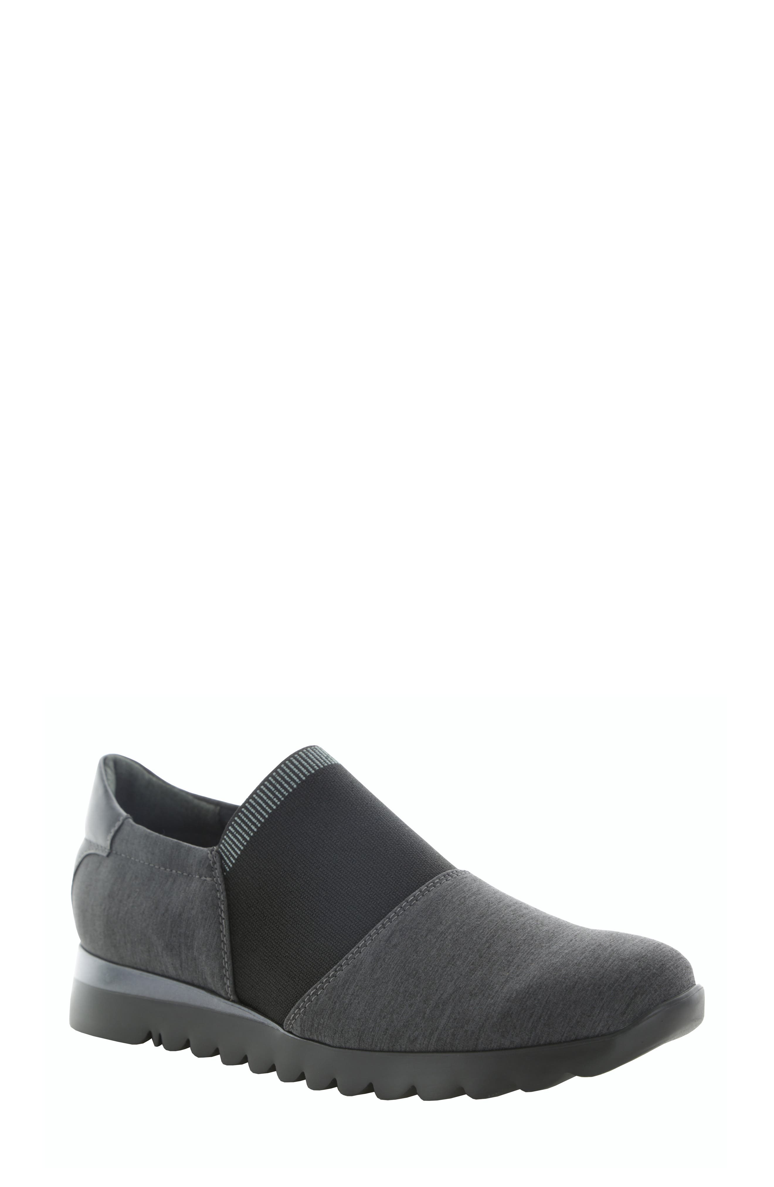 nordstrom munro ladies shoes